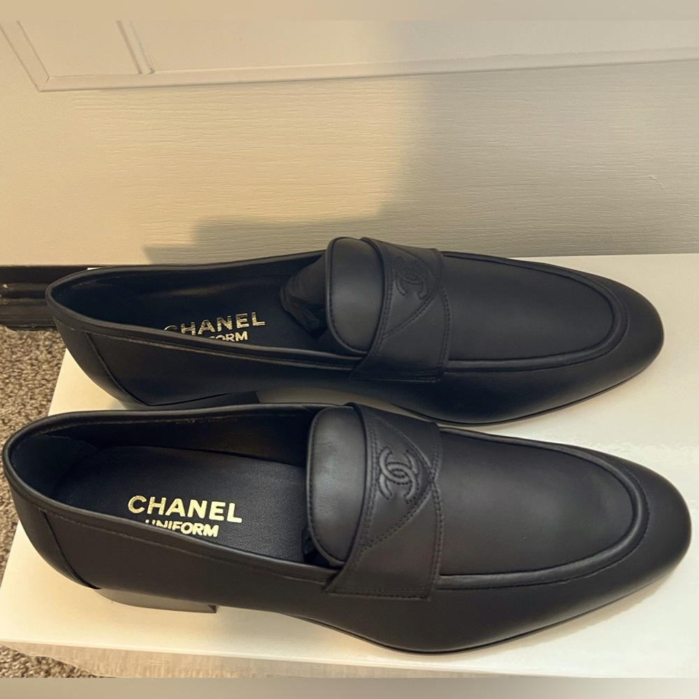 Chanel Black Leather Men's Loafers - Picture 2 of 3